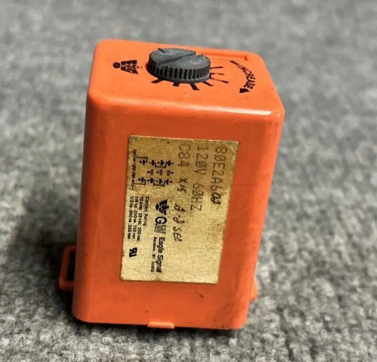 Used Eagle Signal 80E2A602 Counters/Timers California US | Davliegogo LLC #1705706