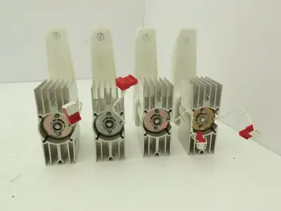 Mantissa Conveyor Tiploc Tilt Tray Tipper RH Actuator Arm 000-101-54  Lot of 4