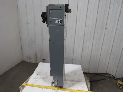 A-B Allen Bradley 1336F-BRF75-AN-EN 7.5HP AC Drive Assembly Bucket Disconnect