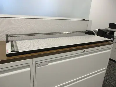 ROTATRIM 42" MASTER CUT II BENCH TOP PAPER CUTTER