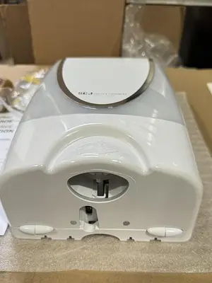 New* SC Johnson Professional TouchFREE Ultra Dispenser, 1.2 L, 6.7 x 4 x 10.9