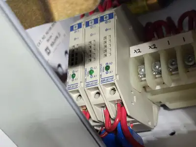 USED SQUARE D MODEL 6