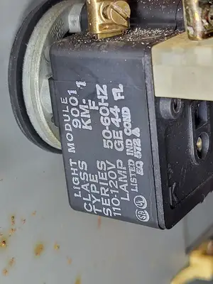 USED SQUARE D FC-20