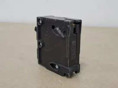 Used SIEMENS Q120 Switchgears British Columbia CA | Lenmark #239830