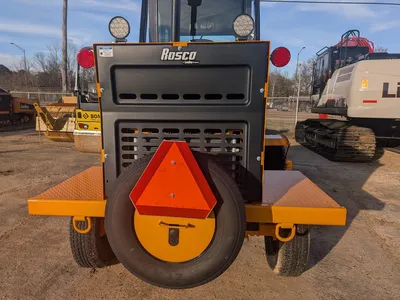 2026 LEEBOY RB50 Broom - Self Propelled | Mid South Machinery (2)