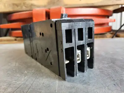 NEW SIEMENS CED63A040