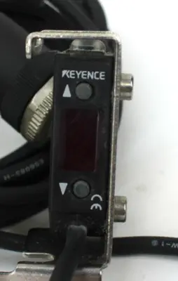 USED KEYENCE PZ-V11