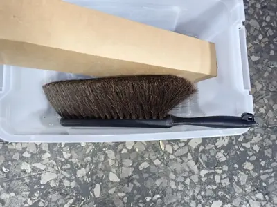 9" Brushes