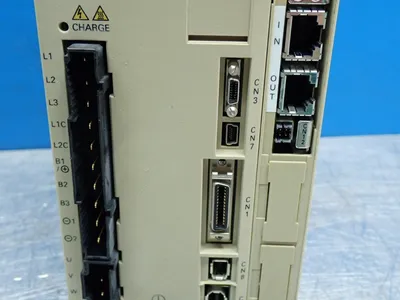 USED YASKAWA SGDV3R8AE1A002000