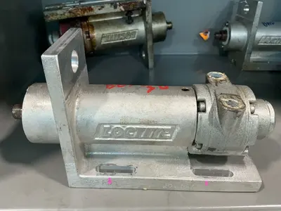 Used LOCTITE _UNKNOWN_ Pumps Ohio US | HGR 24 #1518095