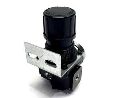90089008 | Exair 9008 Pressure Regulator 1/4" NPT - Used