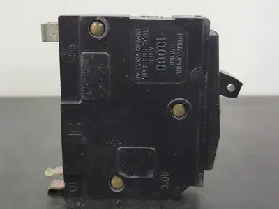 USED SQUARE D QO120