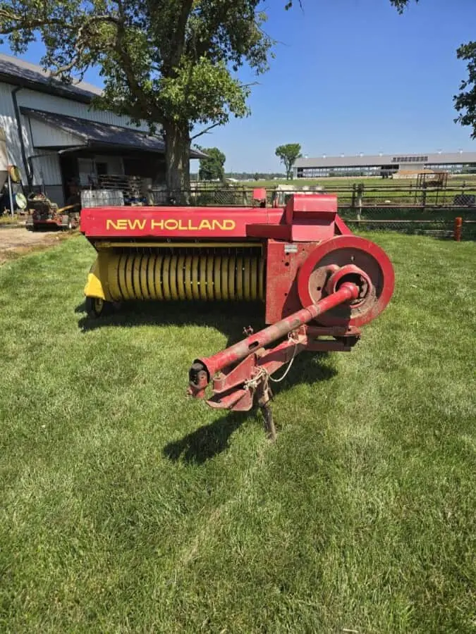 Used NEW HOLLAND 273 Square Balers Nebraska US | Trustworthy Equipment #1403360