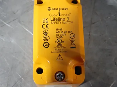 USED ALLEN BRADLEY 440ED13120