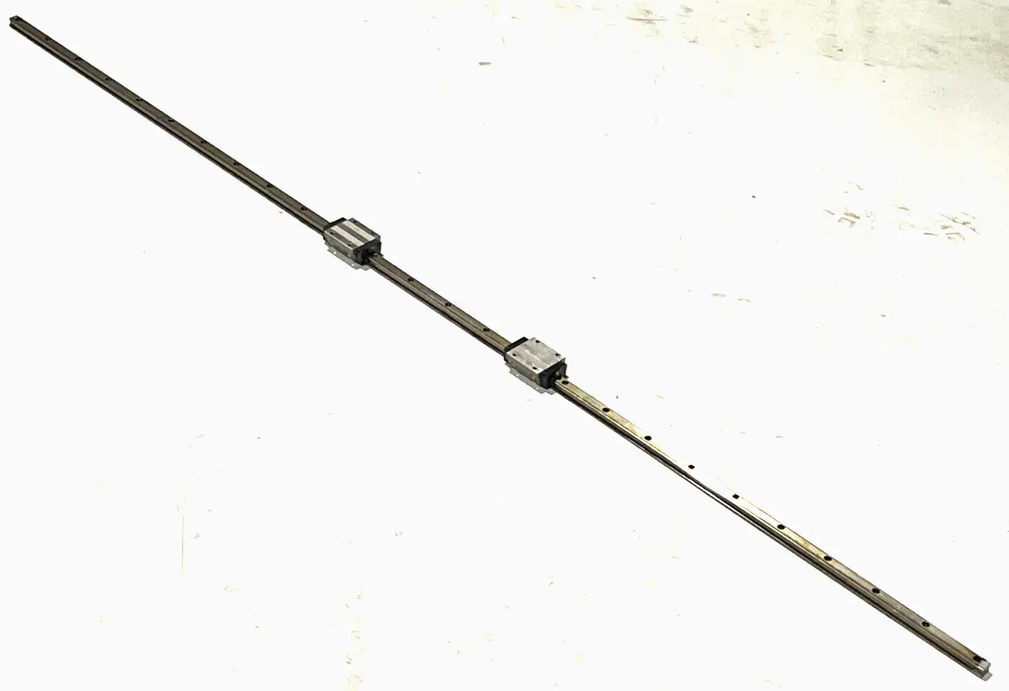 Used THK SHS15CR2+1524L Linear Guides Michigan US | Maverick Industrial Sales #1397534