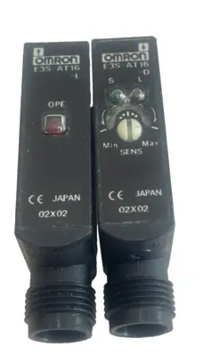 NEW OMRON E3S-AT16 PHOTOELECRIC SWITCH 10 to 30v dc E3SAT16