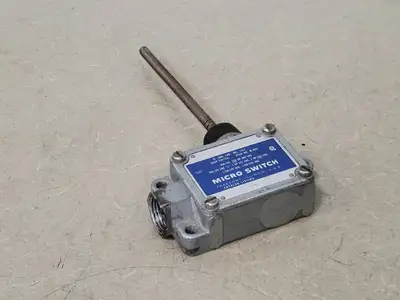USED MICRO SWITCH L23