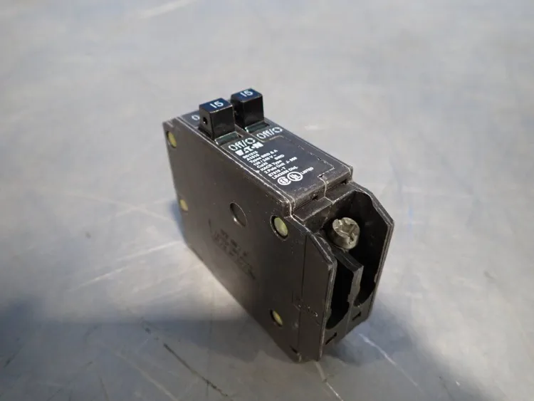 Used EATON BD1515 Circuit Breakers | HGR 24 #731956
