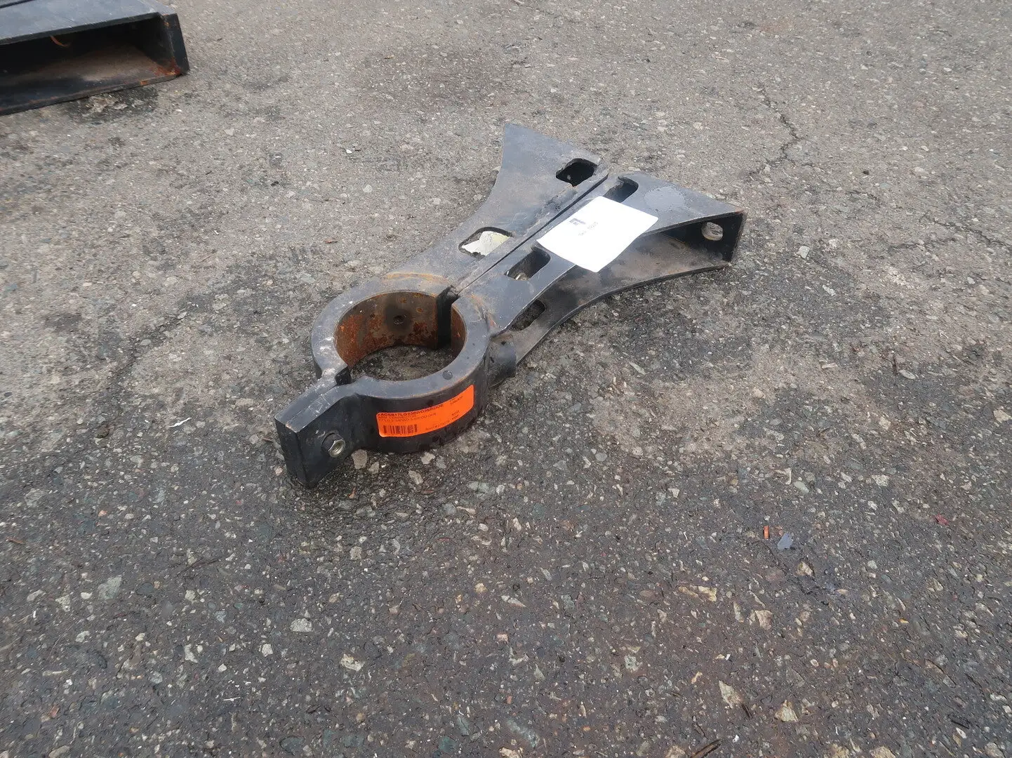 Arm Connector 17" x 2-3/8" x 3-5/8"