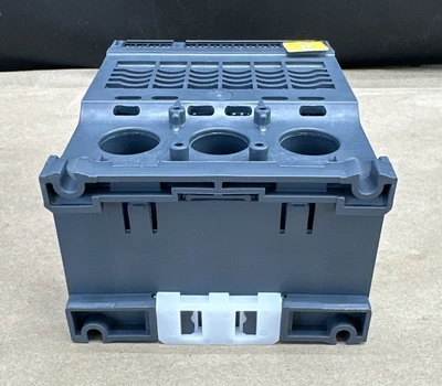 NEW Schneider Electric LTMR100EBD