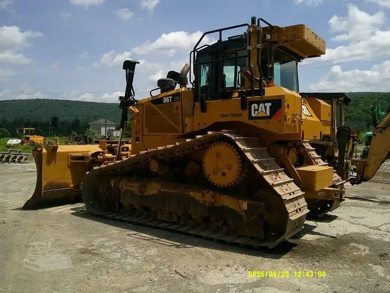 Used 2018 CATERPILLAR D6T XW Bulldozers New York US | Beck Equipment #1506446