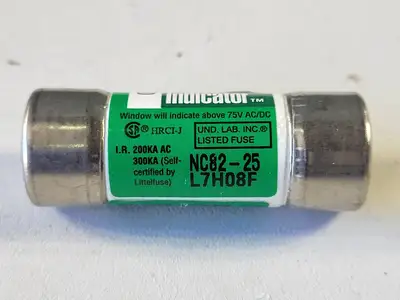 Disconnect Switch w/ 3 Times 15 Amp Fuse JTD15ID