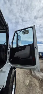 2024 VOLVO VHD84B Dump Trucks | Platinum Group (42)