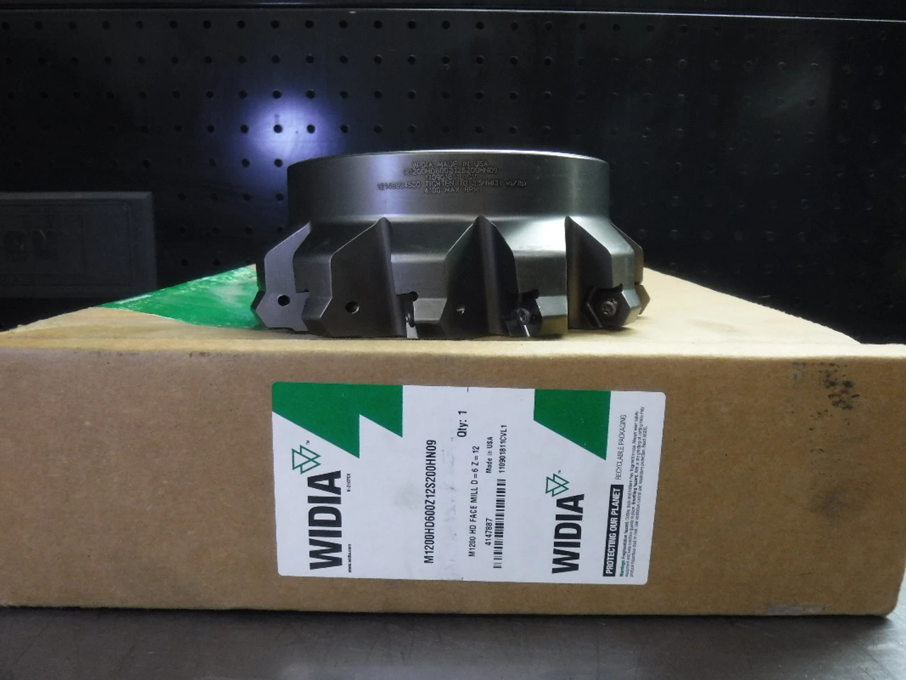 Widia 6" Indexable Facemill 2" Arbor M1200HD600Z12S200HN09 (LOC602)