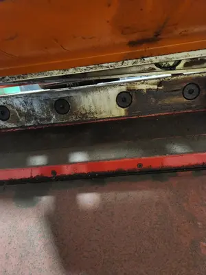 2001 MUBEA HIW-1000/610 Fabricating/Presses, Iron Worker | Machinery Central (10)