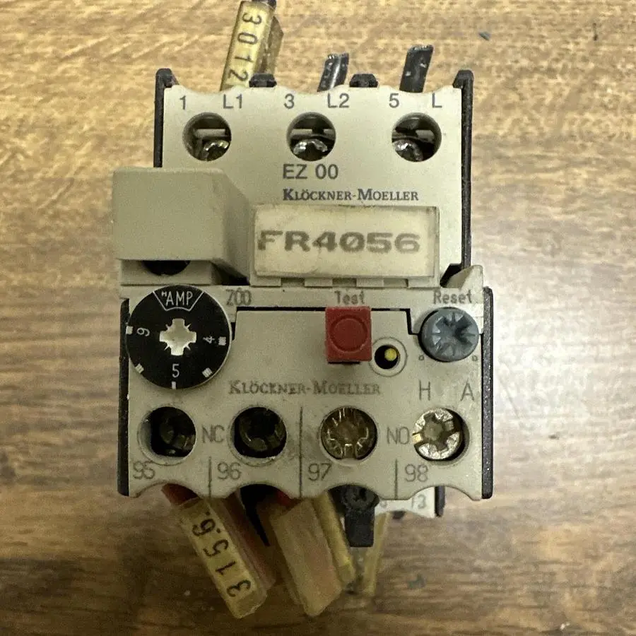 USED KLOCKNER-MOELLER EZ 00