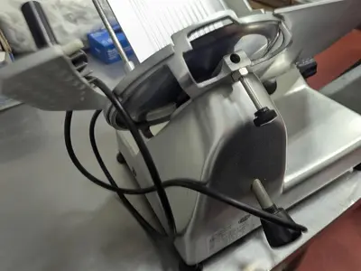 Used GLOBE FOOD EQUIPMENT CO G10 Slicers / Dicers / Cutters British Columbia CA | Steep Hill Equipment Solutions #1329416