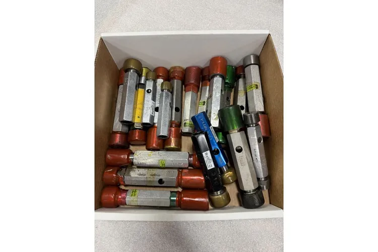 Used _UNKNOWN_ _UNKNOWN_ Pin & Plug Gages Utah US | KD Auctions #1549318