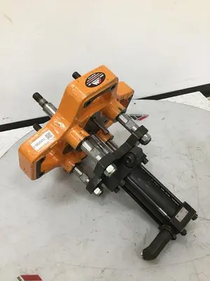 USED CINCINNATI MILACRON 5042737