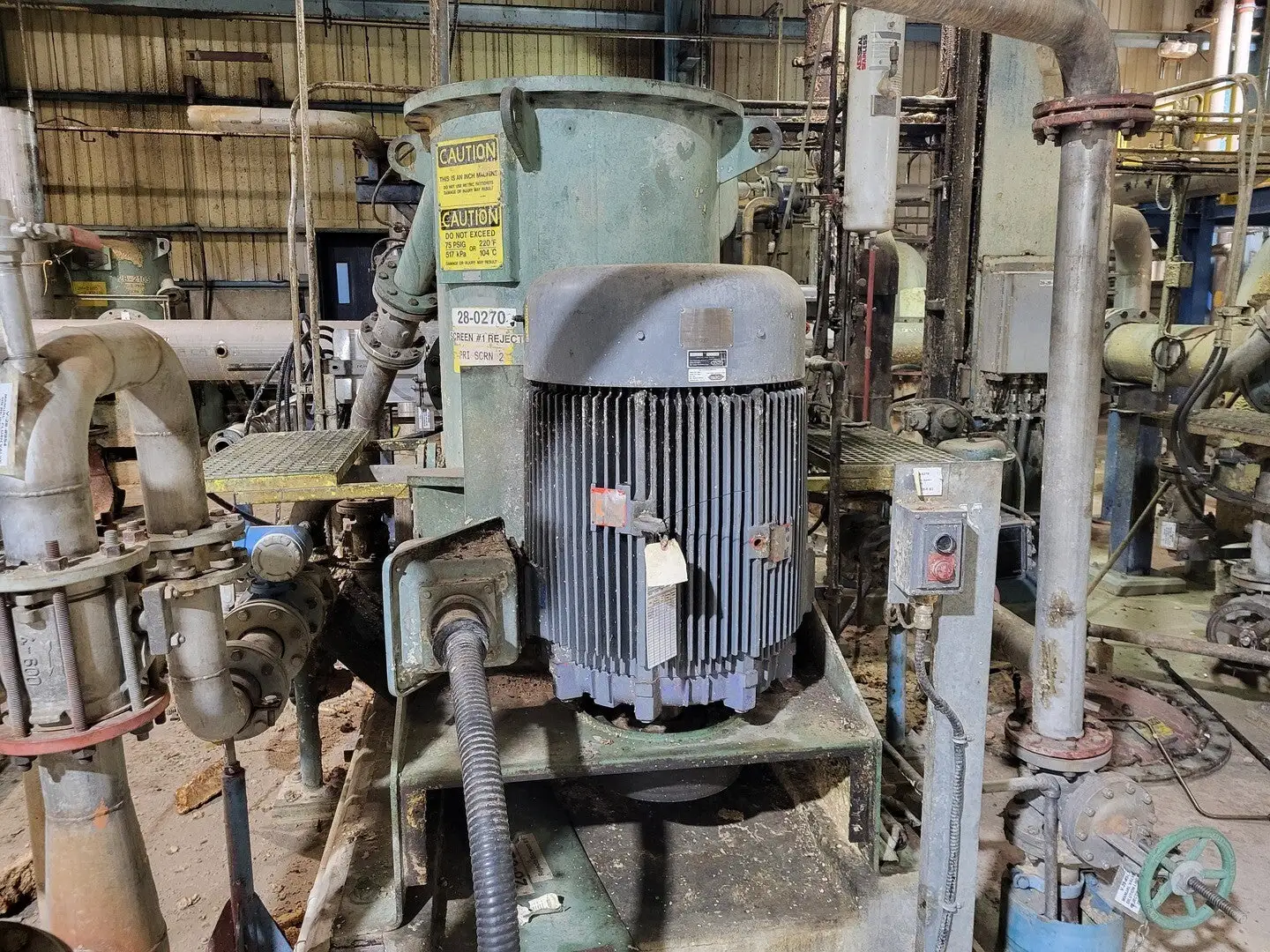 Hi-Q Fine Pressure Screen w/ 200 hp Motor