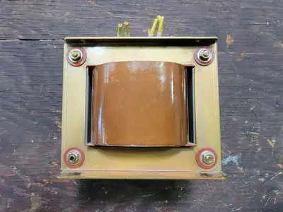 0.15 kVA Transformer, 220 pri. volts, 120 sec. volts