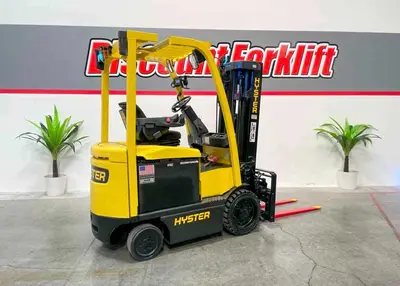 USED 2018 HYSTER E30XN