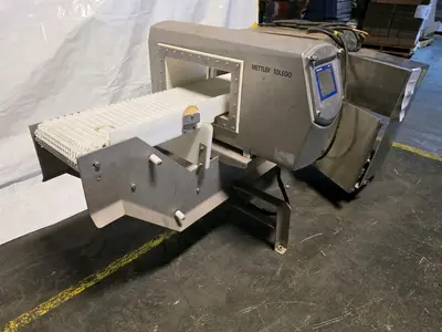 Used METTLER TOLEDO SAFELINE Metal Detectors Illinois US | M&M Equipment Corp. #1506694