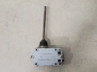USED MICRO SWITCH L23