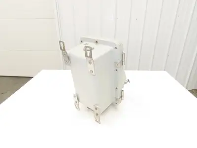 Appleton DBR6034DS DBR Receptacle 60A 3W 4P Disconnect Pin Sleave Plug