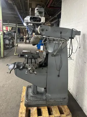 Bridgeport 9" x 32" 1/2 HP, 6-Speed Ram Type Vertical Milling Machine