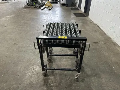 ULINE Expandable Conveyor
