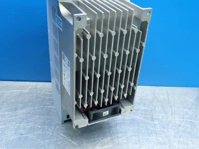 Used WEG USCFW080065T3848EON1A4Z Power Inverters | HGR 24 #747758
