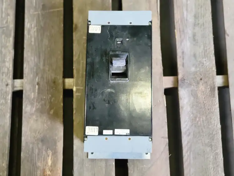 Used FEDERAL PIONEER NM631000 Switchgears British Columbia CA | Lenmark #240514