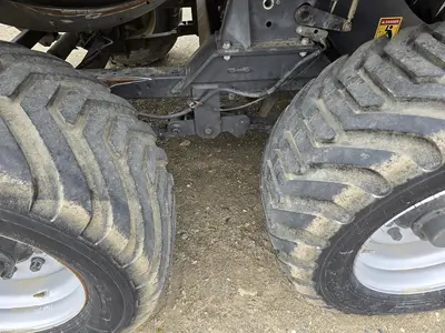 USED 2021 MASSEY FERGUSON 2270