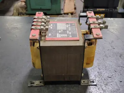 Used HAMMOND MANUFACTURING GU7P Transformers British Columbia CA | Lenmark #265699