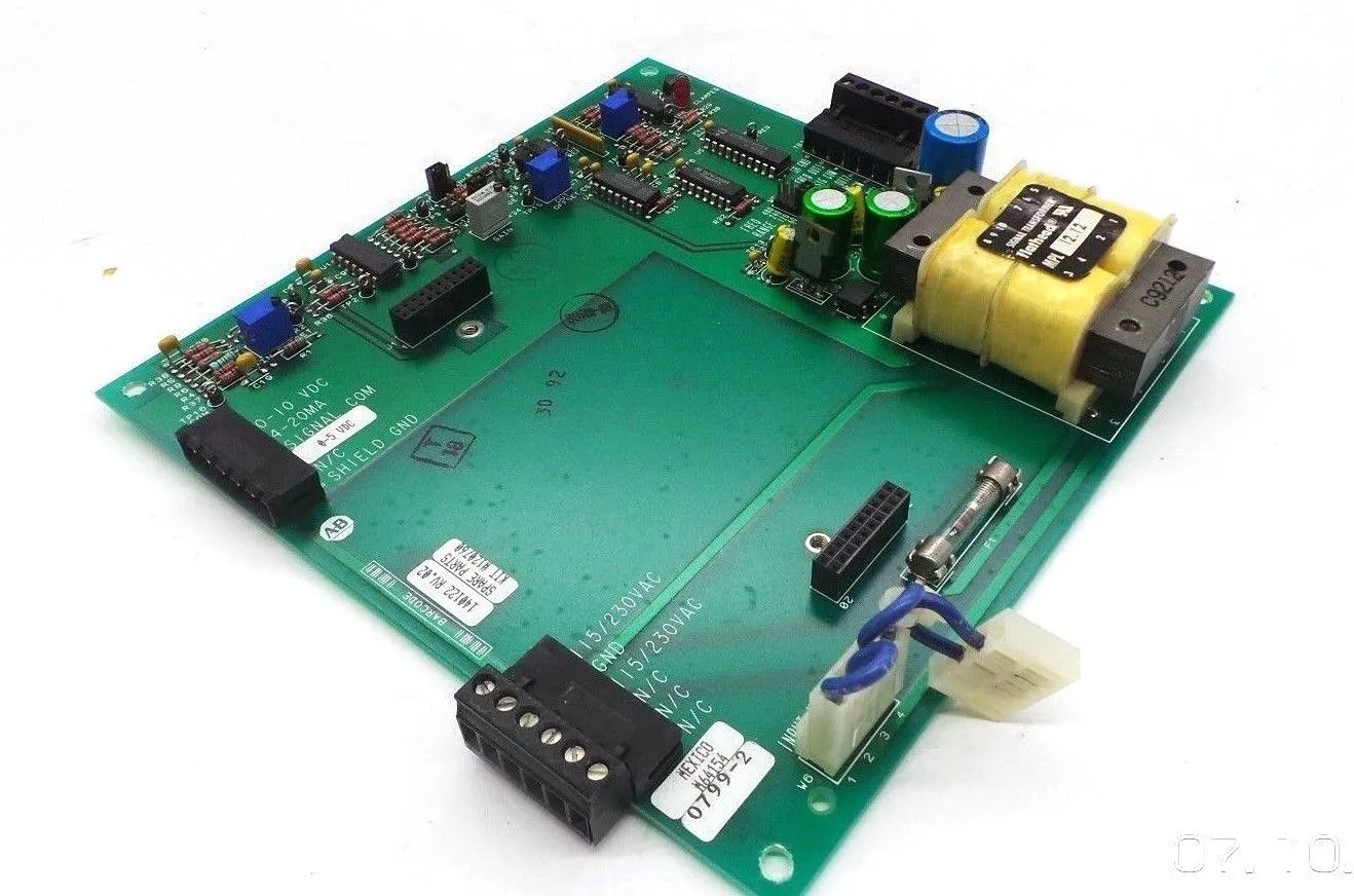 USED ALLEN BRADLEY 120760 ISOLATED SIGNAL CONDITION BOARD 140122