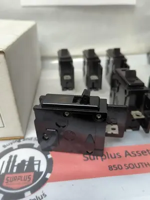 Used SIEMENS BQ1B015 Switchgears Ohio US | Surplus Asset Holdings #1185213