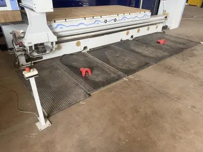 Weeke BHP 200-CNC Machine Center with NESTING Table