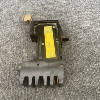 Used Square D FY-14020-A Circuit Breakers California US | Davliegogo LLC #1705645