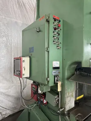 USED 1978 BLISS C-110